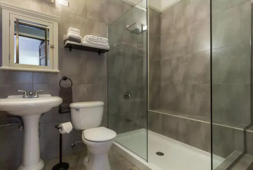 315 Recinto Sur Old San Juan Apartment