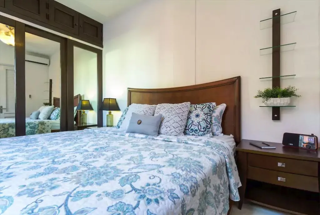 315 Recinto Sur Old San Juan Apartment